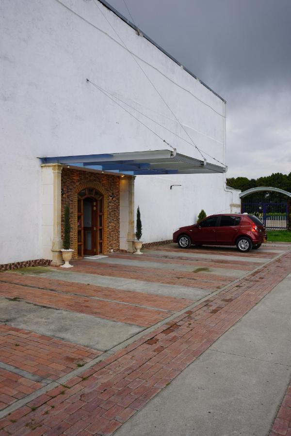 Hotel 80 Real Tenjo Esterno foto